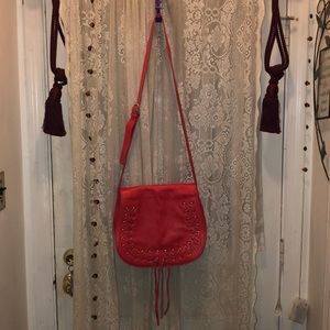 VIOLETA-BEAUTIFUL!CORAL LTHR LONG SHOULDER STRAP